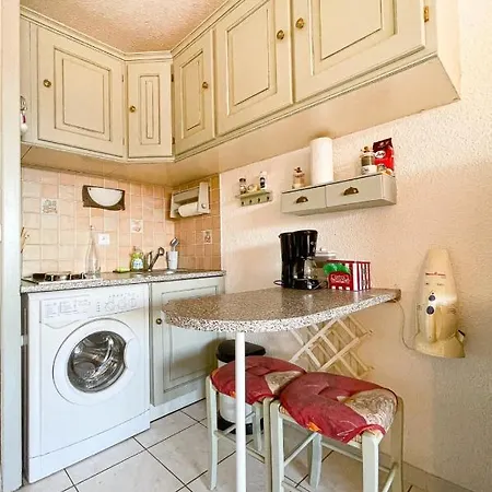 Apartment Bright With Pool Frejus